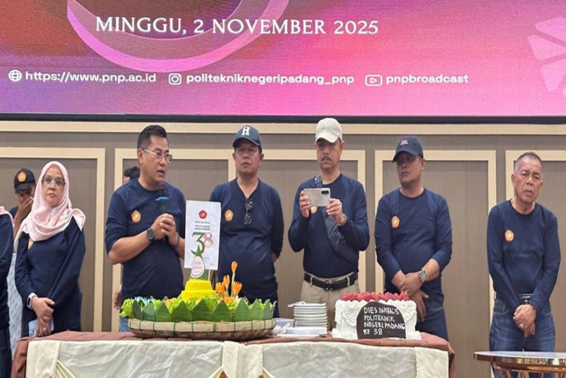 Acara Puncak Dies Natalis ke-38 Politeknik Negeri Padang Berlangsung Dengan Penuh Suka Cita