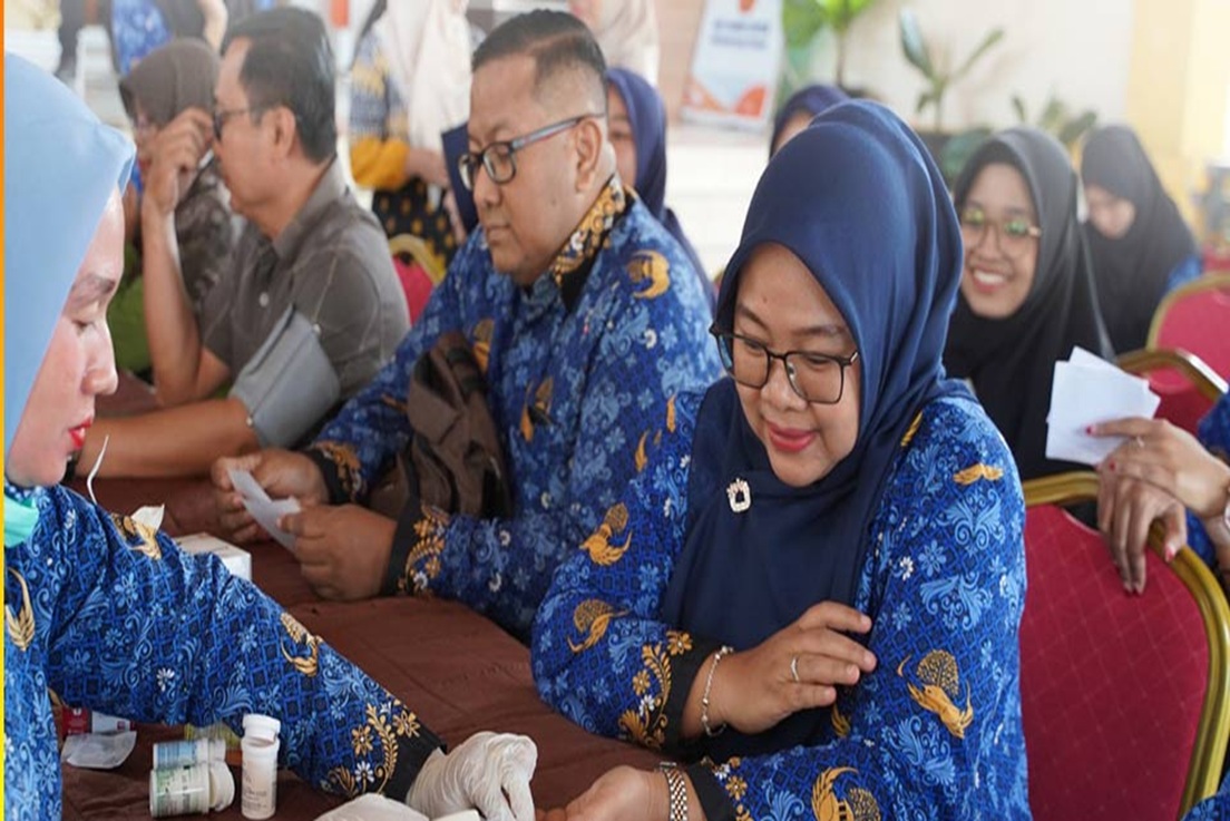 Pemeriksaan Kesehatan Gratis Bagi Sivitas Akademika Politeknik Negeri Padang Sebagai Bentuk Kepedulian Terhadap Kesehatan Karyawan