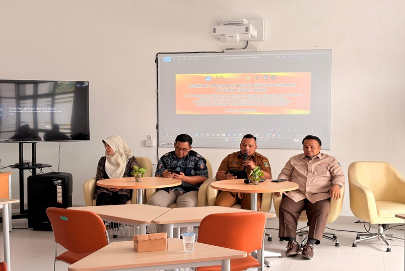 Diseminasi Penelitian Politeknik Negeri Padang: Dorong Inovasi dan Kolaborasi Untuk Penguatan UMKM dan Pariwisata Sumbar